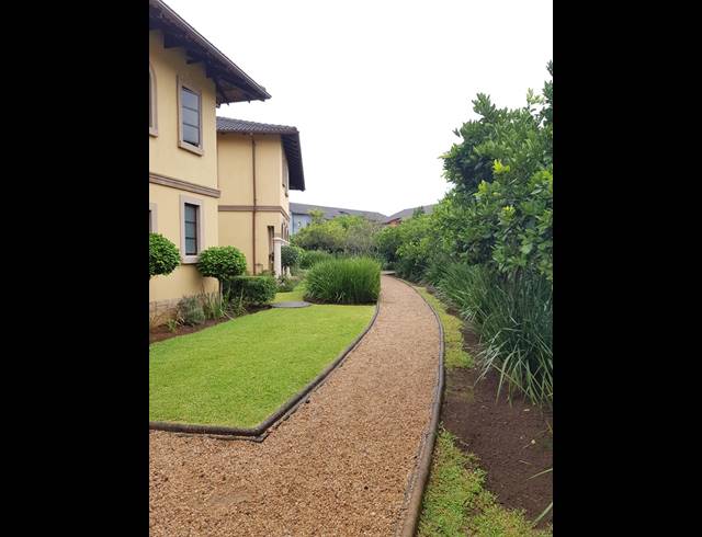 3 BEDROOM TOWNHOUSE RENTED IN PLANTATIONS ESTATE